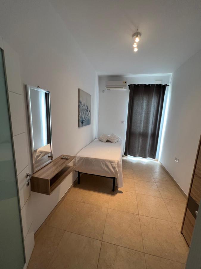 St Julians Smart 2 Bedroom Apartment Сент Джулианс Экстерьер фото